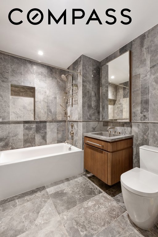 208 Delancey Street, Unit 3A photo 6