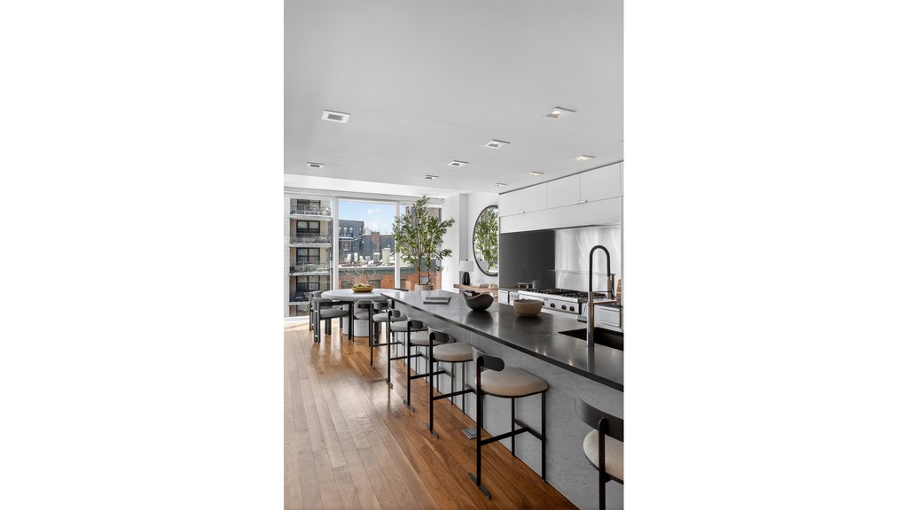 57 Irving Place, Unit DUPLEX photo 4