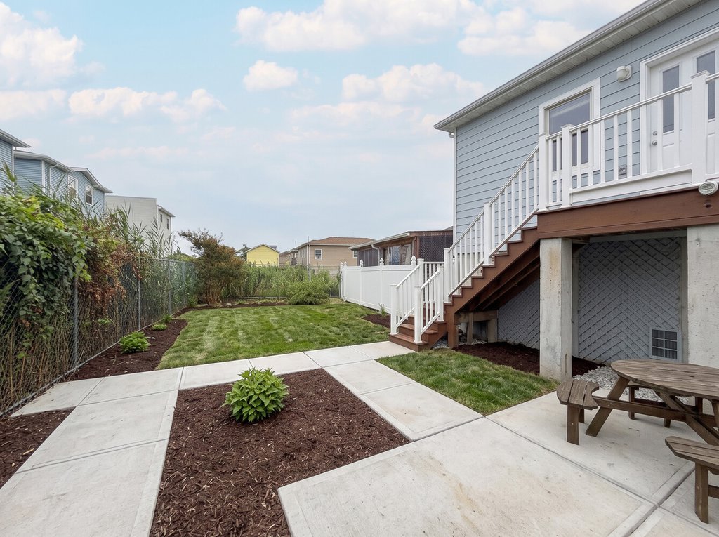 458 Beach 46th Street – For Sale photo 28