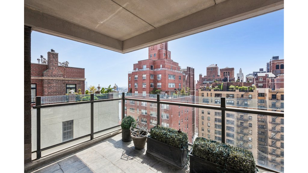 425 East 58th Street, Unit 17H photo 2