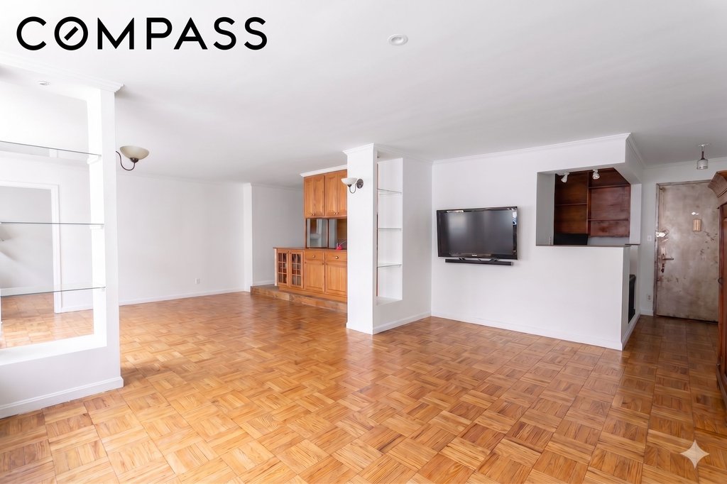 201 East 25th Street, Unit 2FG