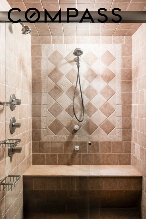 5800 Arlington Avenue, Unit 20L photo 6