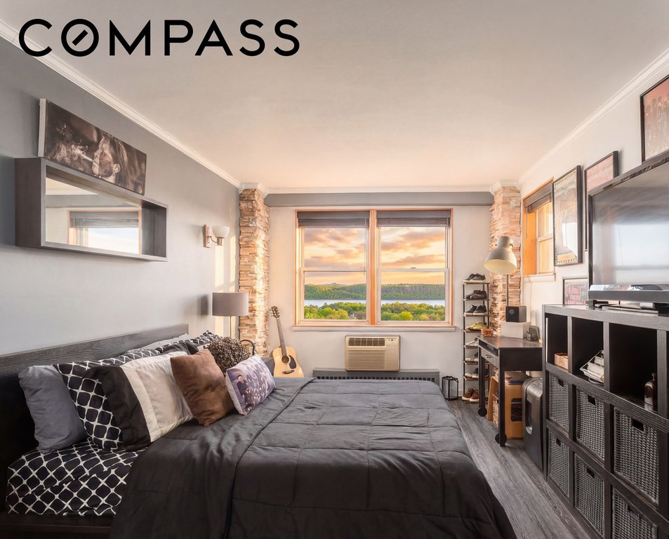 5800 Arlington Avenue, Unit 20L photo 7