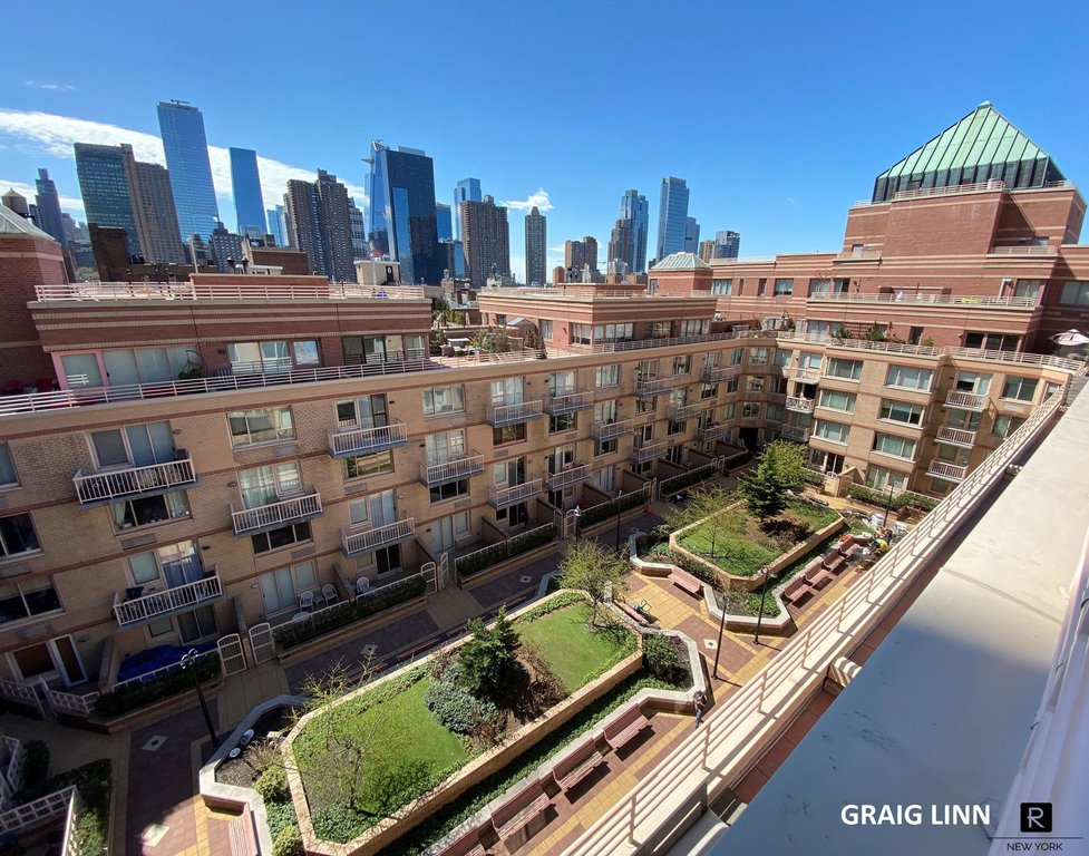 350 West 50th Street, Unit 4RR photo 15