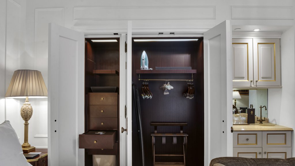 1 Central Park South, Unit 1437 photo 14