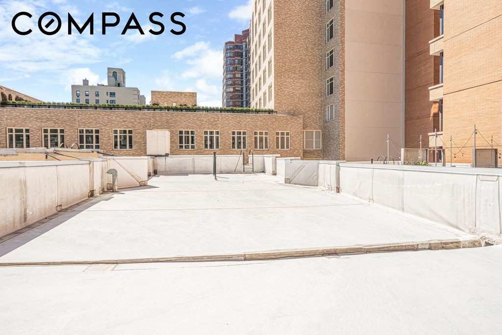 212 West 85th Street, Unit 5W photo 8