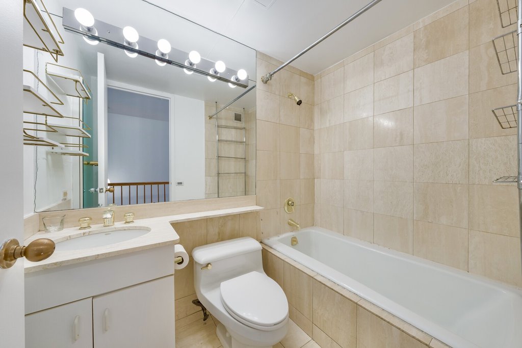 250 West 89th Street, Unit 11E photo 10