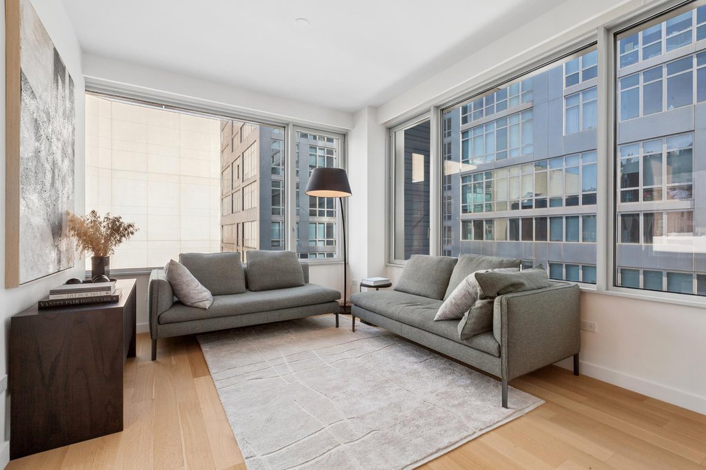 611 West 56th Street, Unit 5E