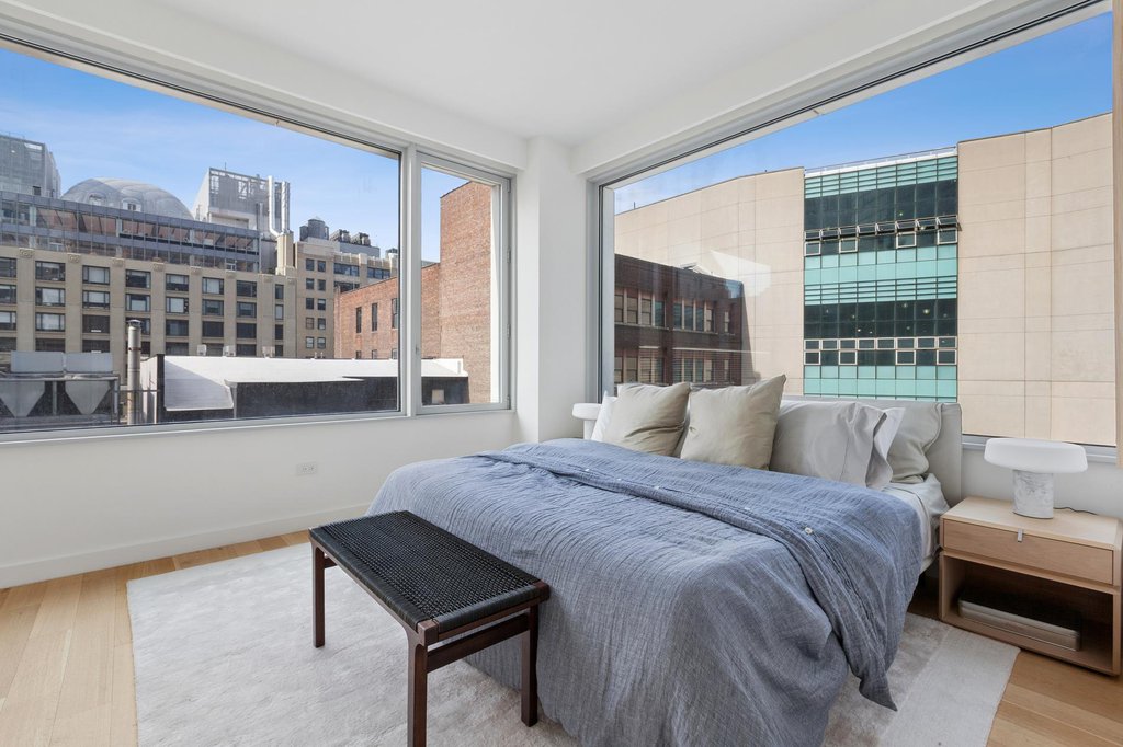 611 West 56th Street, Unit 5E photo 7