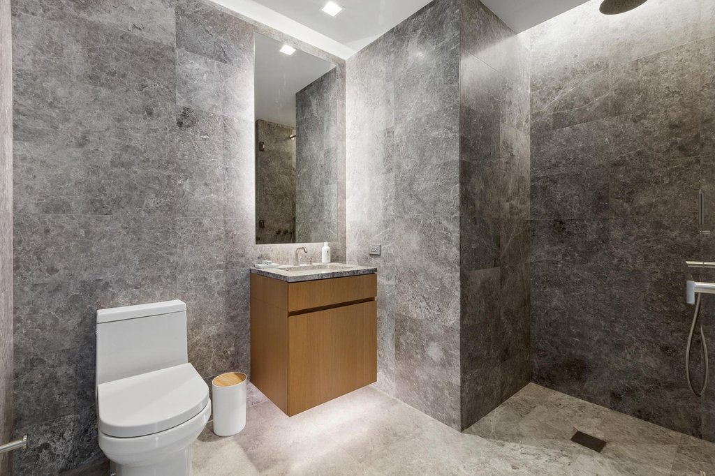 611 West 56th Street, Unit 5E photo 10