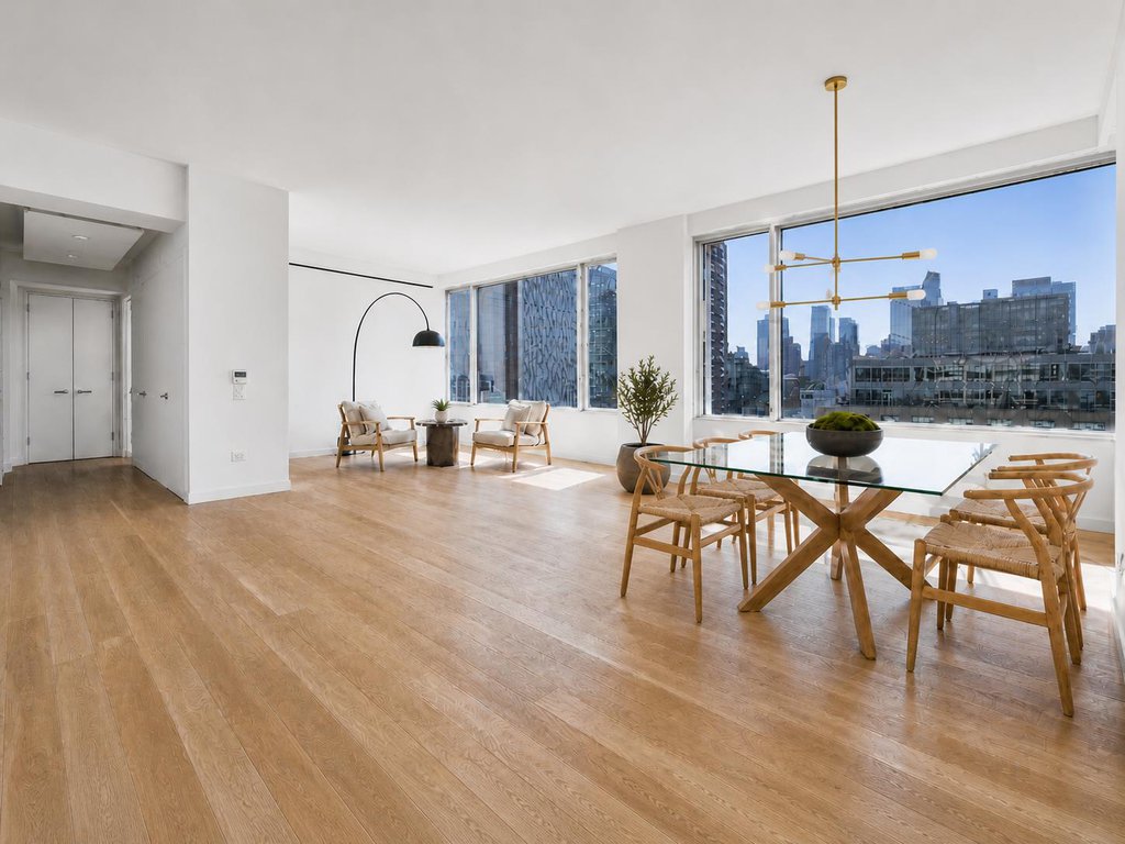 611 West 56th Street, Unit 11 photo 3