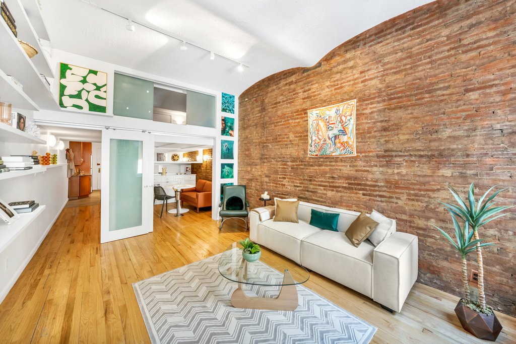39 East 12th Street, Unit 410 photo 2