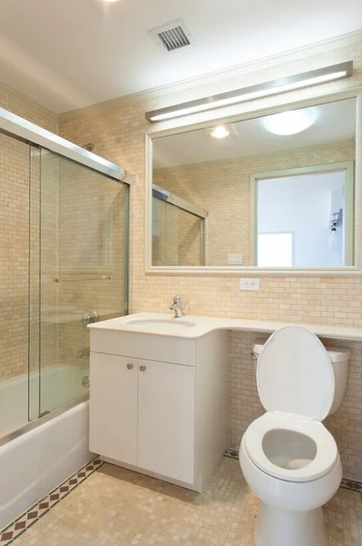 1635 Lexington Avenue, Unit 8D
