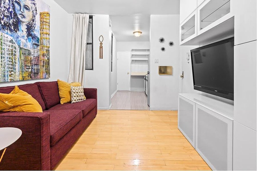 244 East 90th Street, Unit 2C photo 3