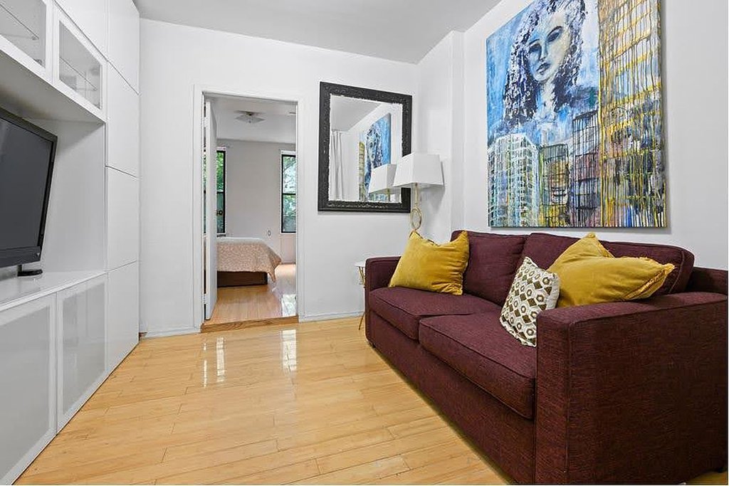 244 East 90th Street, Unit 2C photo 4