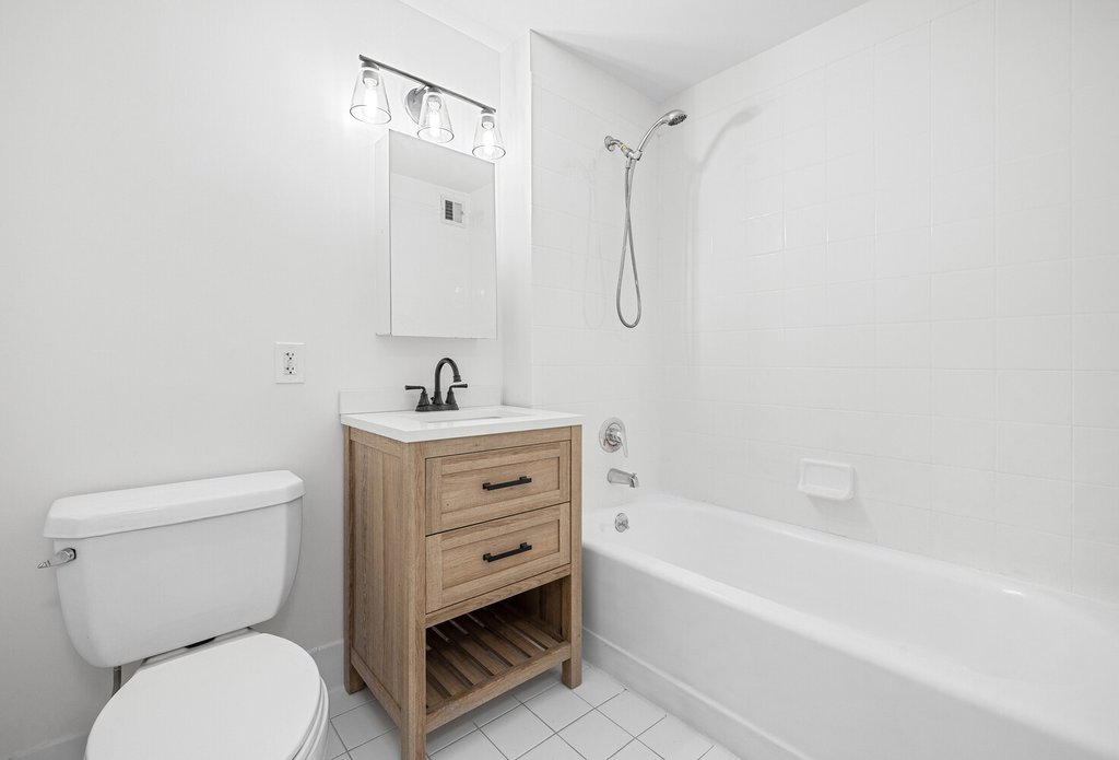 130 Bradhurst Avenue, Unit 502 photo 9