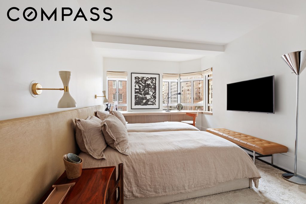 21 East 61st Street, Unit 8C photo 9