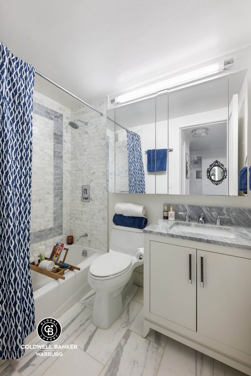 200 East 94th Street, Unit 612 photo 7