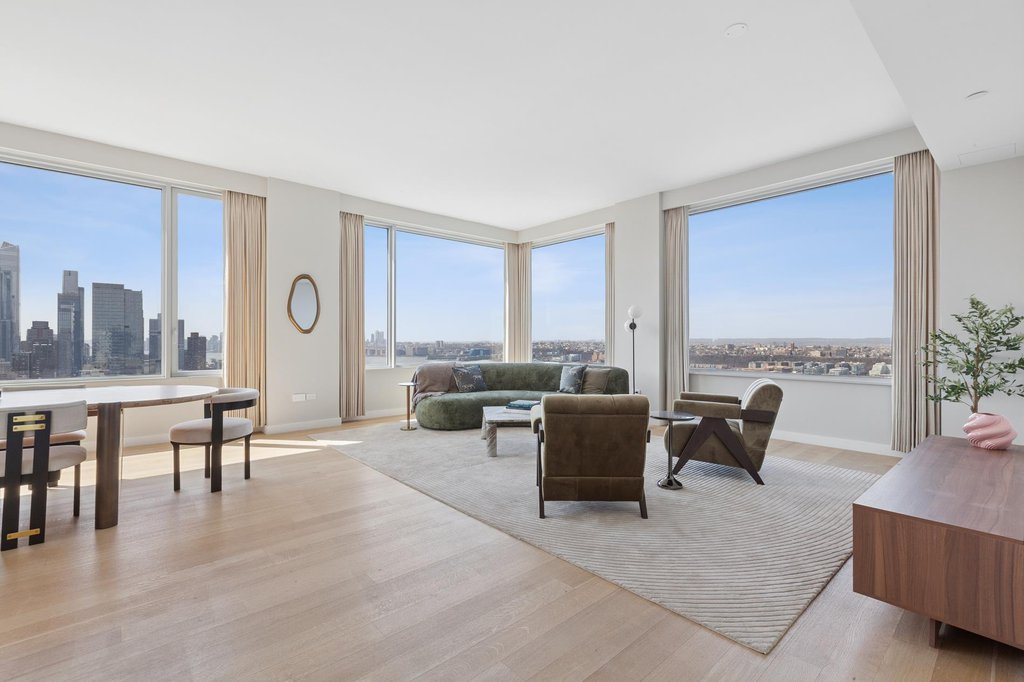 611 West 56th Street, Unit PH2