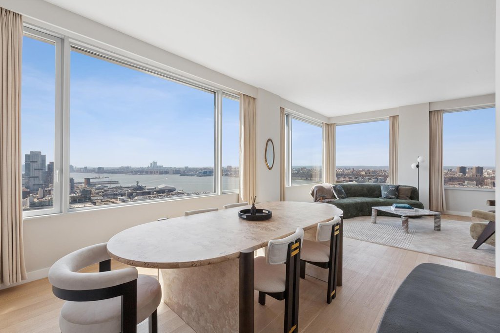 611 West 56th Street, Unit PH2 photo 5