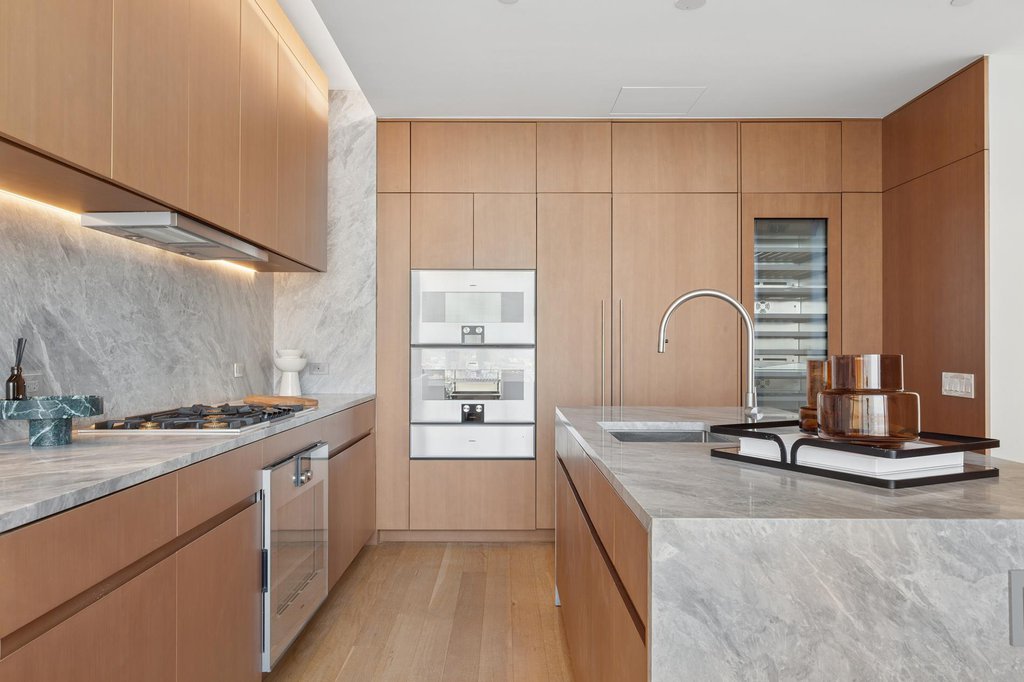 611 West 56th Street, Unit PH2 photo 9