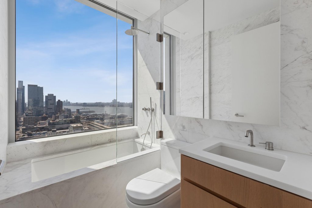 611 West 56th Street, Unit PH2 photo 13