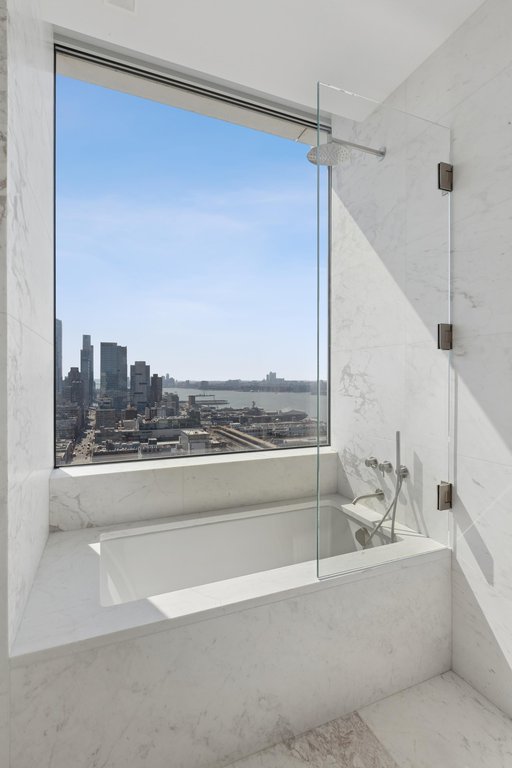 611 West 56th Street, Unit PH2 photo 17