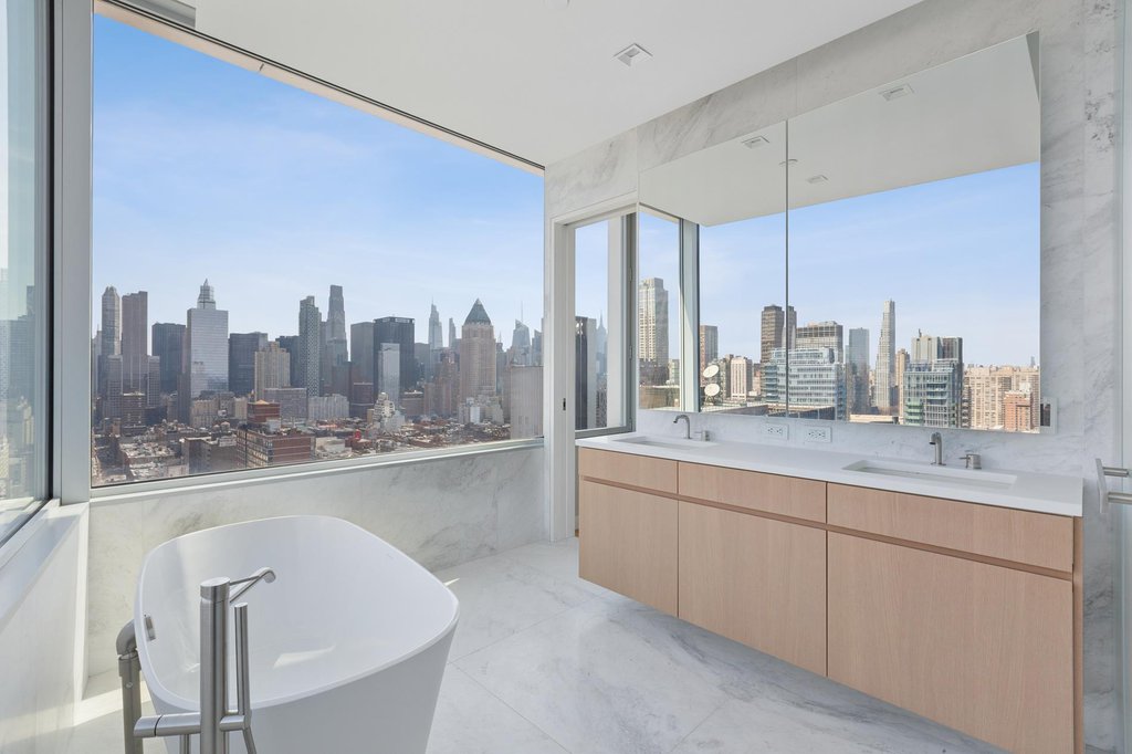 611 West 56th Street, Unit PH2 photo 20
