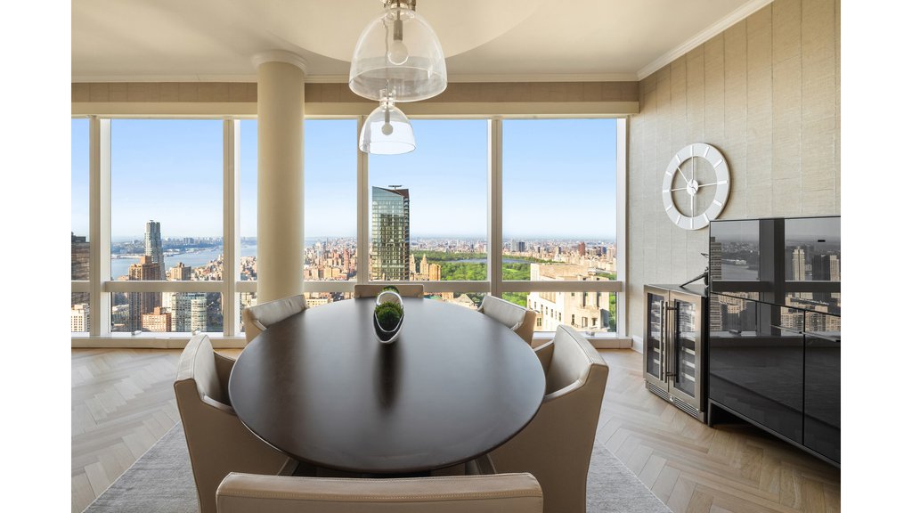 80 Columbus Circle, Unit 72A photo 3