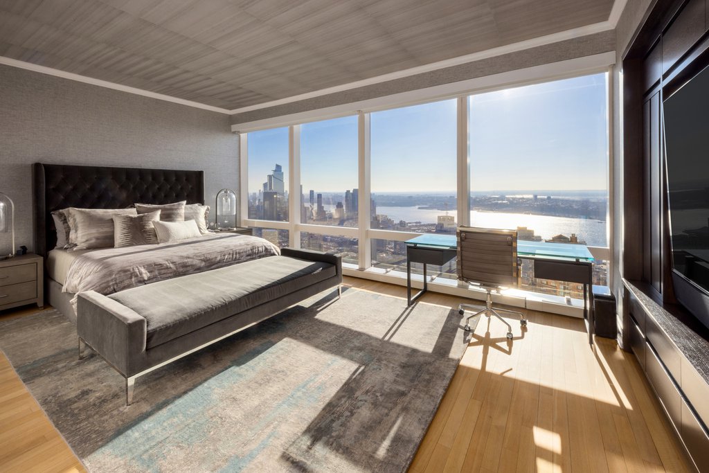 80 Columbus Circle, Unit 72A photo 9