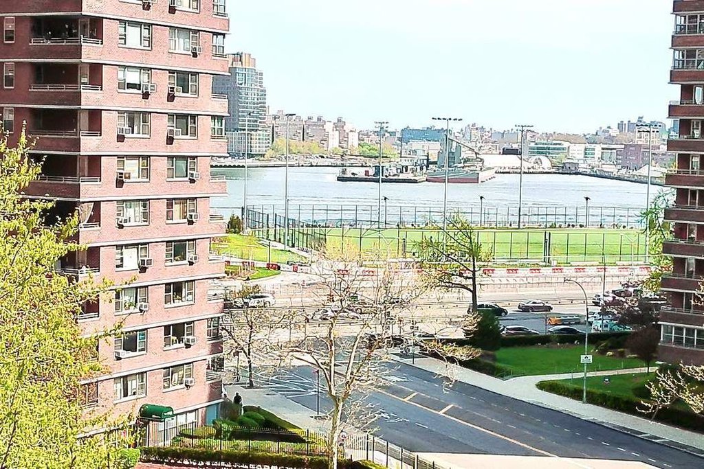 572 Grand Street, Unit G604 photo 5
