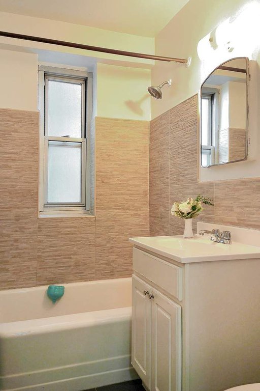 572 Grand Street, Unit G604 photo 10