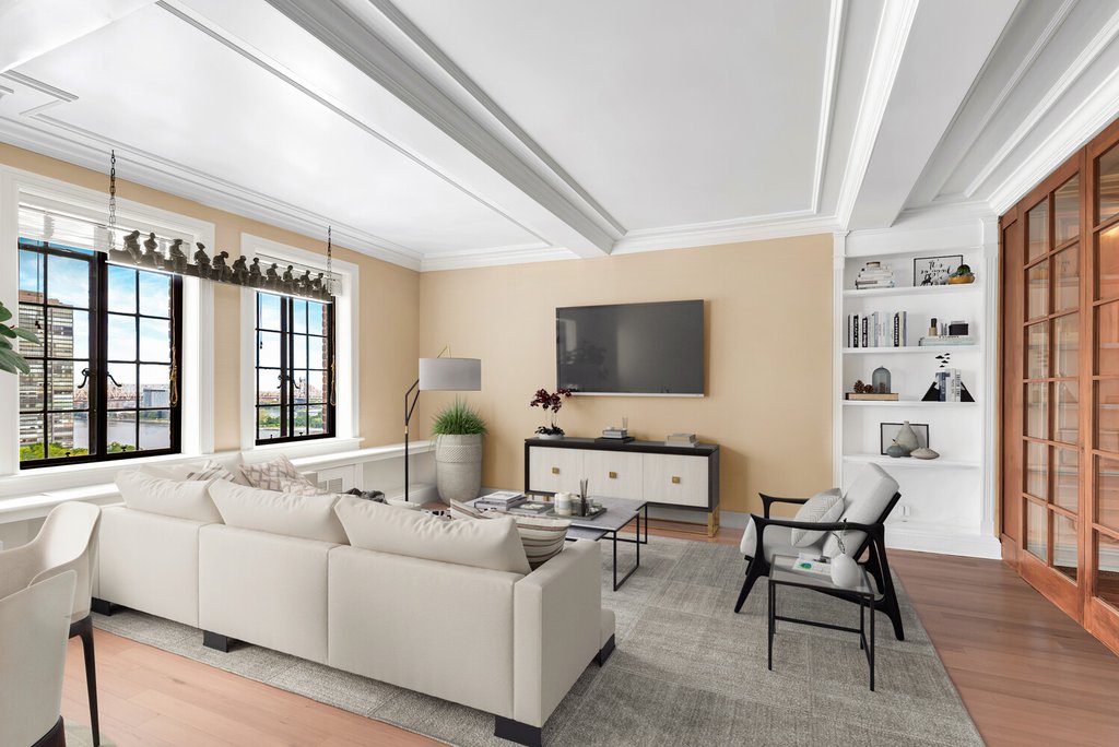 45 Tudor City Place, Unit 1604 photo 5