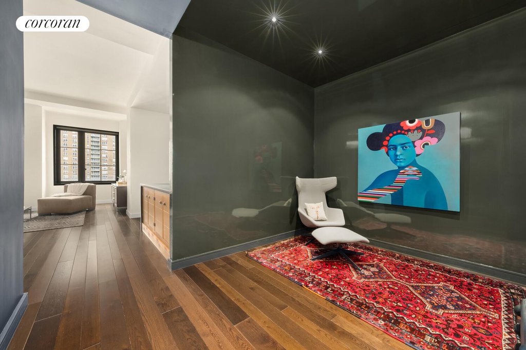 425 West 50th Street, Unit 16E photo 6