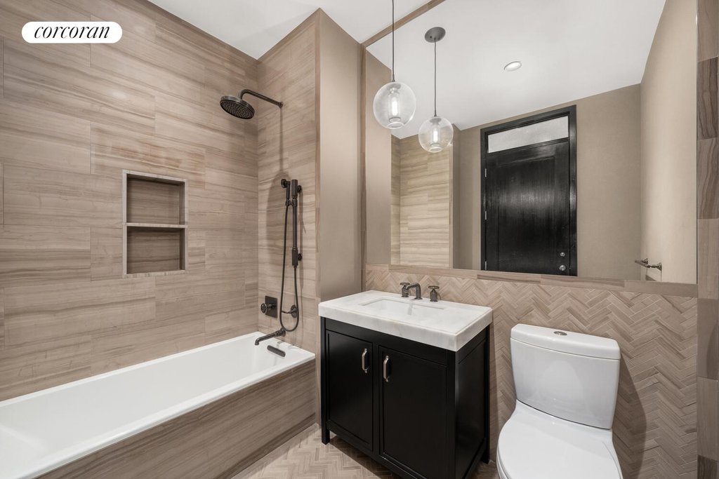 425 West 50th Street, Unit 16E photo 13