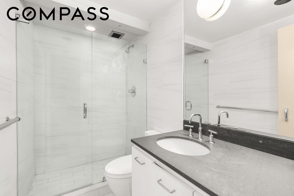 860 United Nations Plaza, Unit 36D photo 12