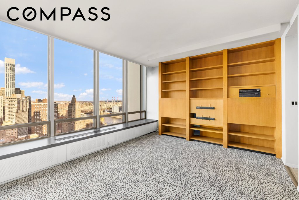 860 United Nations Plaza, Unit 36D photo 13
