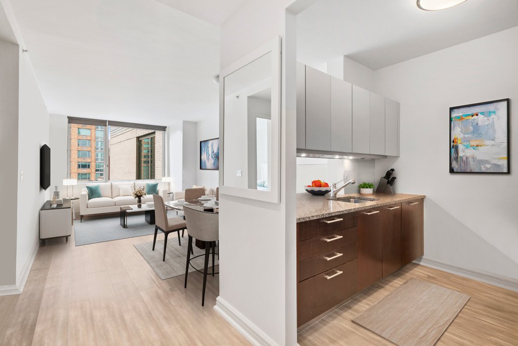 100 Riverside Boulevard, Unit 7T
