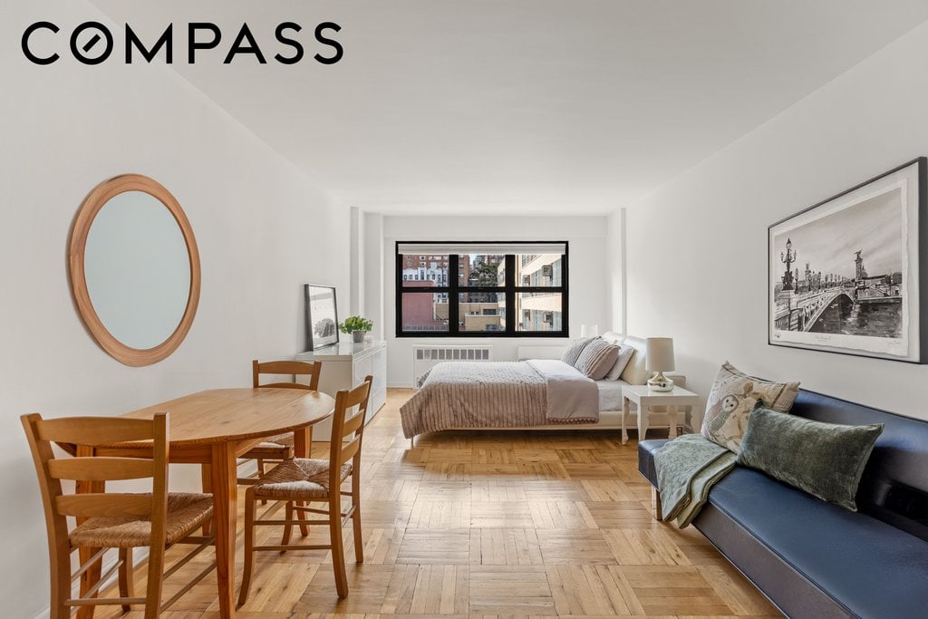 240 East 76th Street, Unit 4U