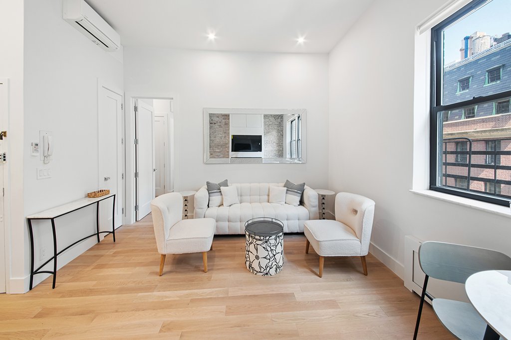 20 East 88th Street, Unit 5A photo 2