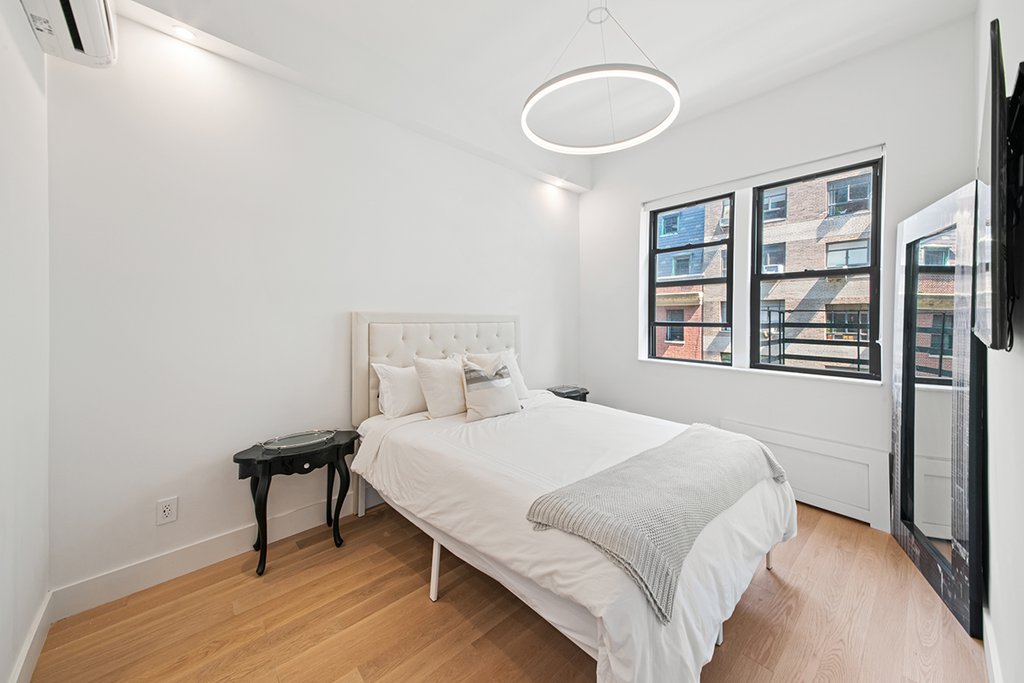 20 East 88th Street, Unit 5A photo 4