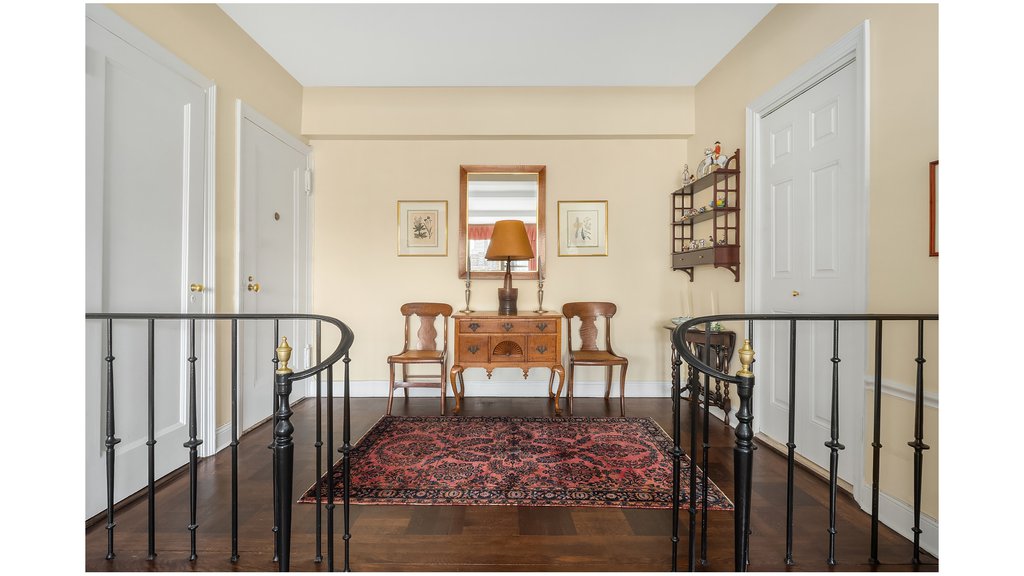 235 East 73rd Street, Unit 10F photo 3