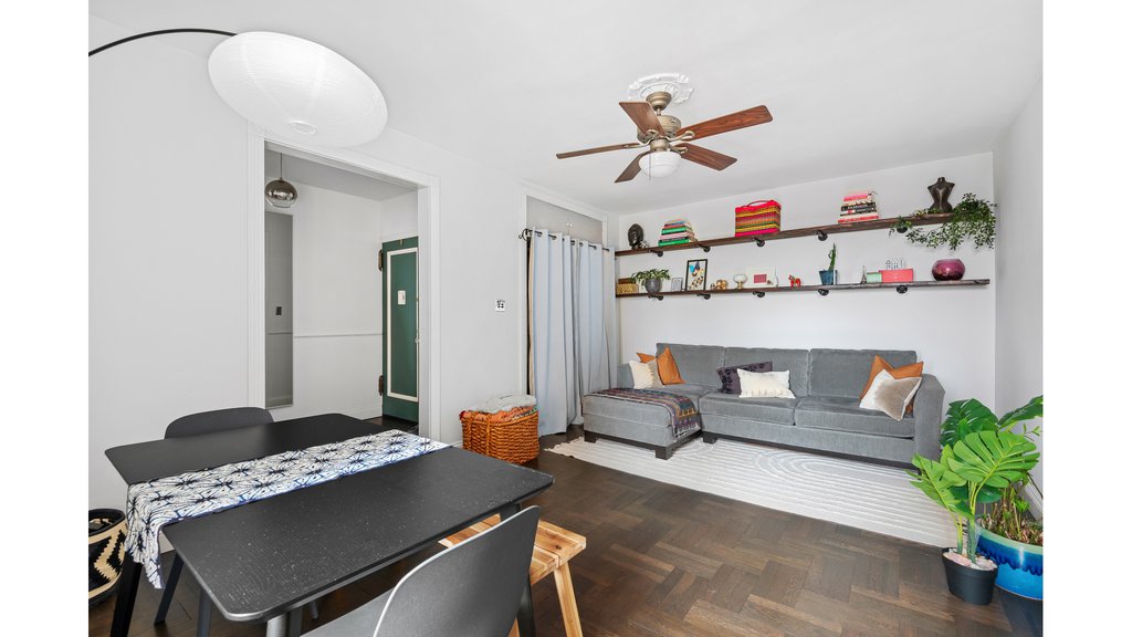 6702 Ridge Boulevard, Unit 4F