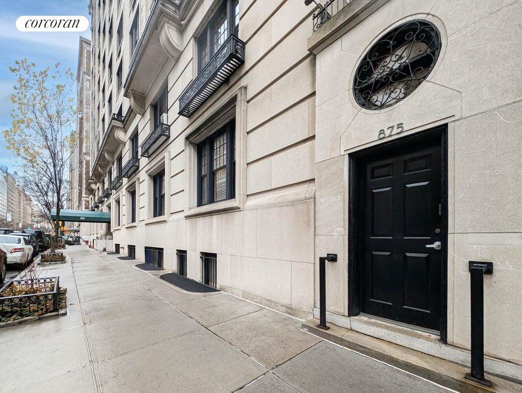 875 Park Avenue, Unit 1CD