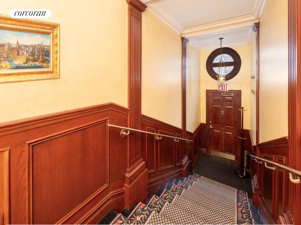 875 Park Avenue, Unit 1CD photo 3