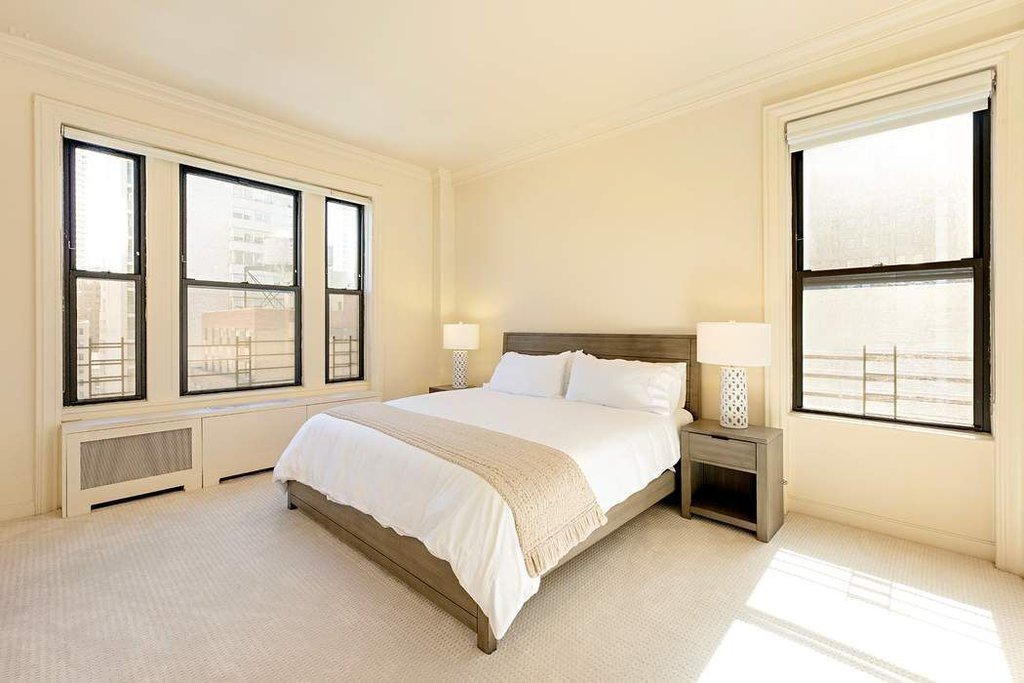 525 Park Avenue, Unit 10D photo 3