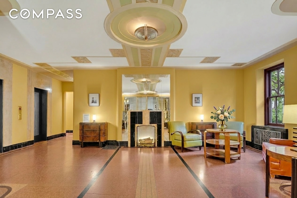 250 Cabrini Boulevard, Unit 9E photo 14
