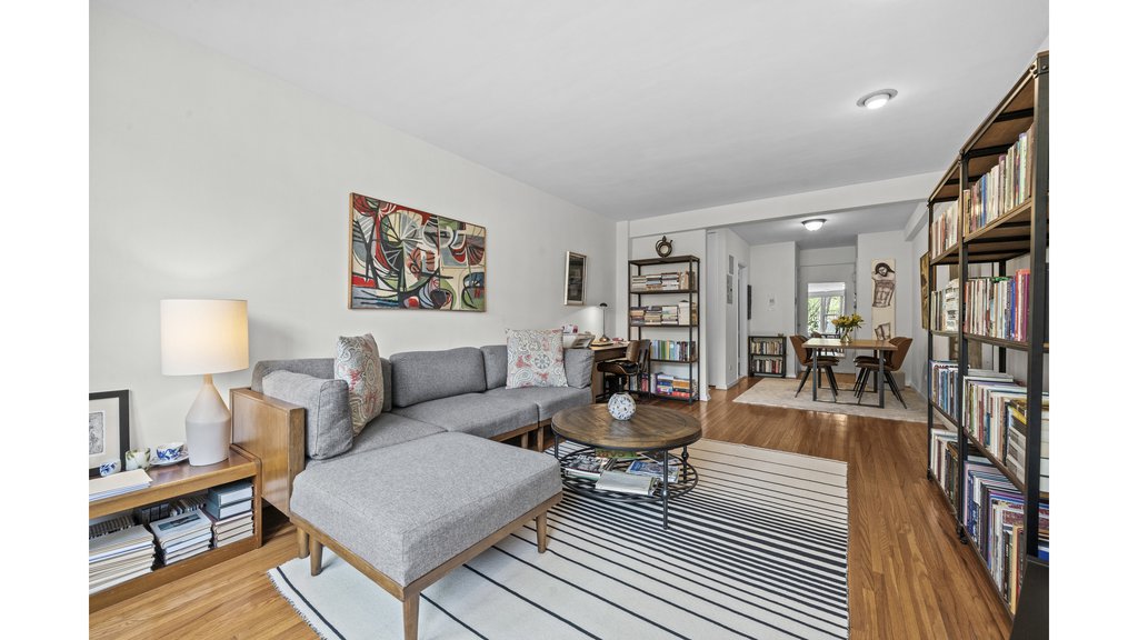 601 Kappock Street, Unit 2F photo 2