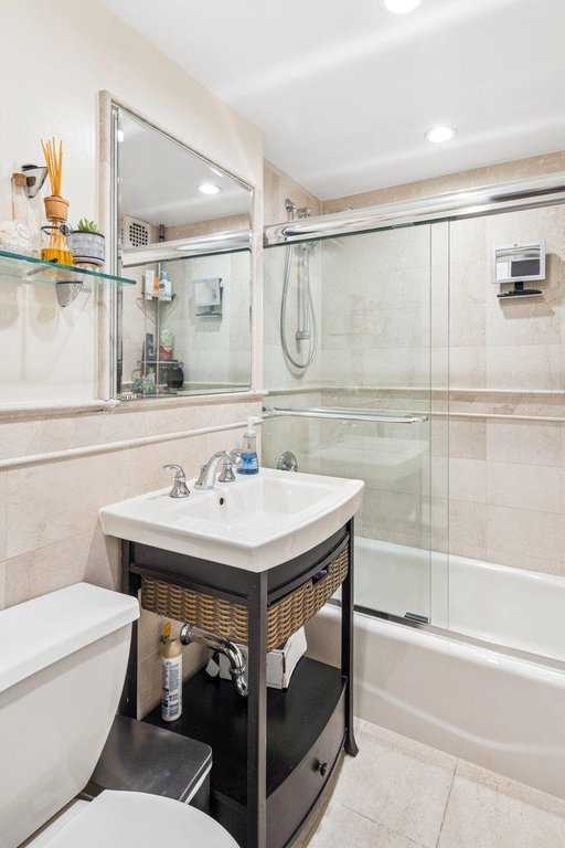 440 East 79th Street, Unit 9C photo 8