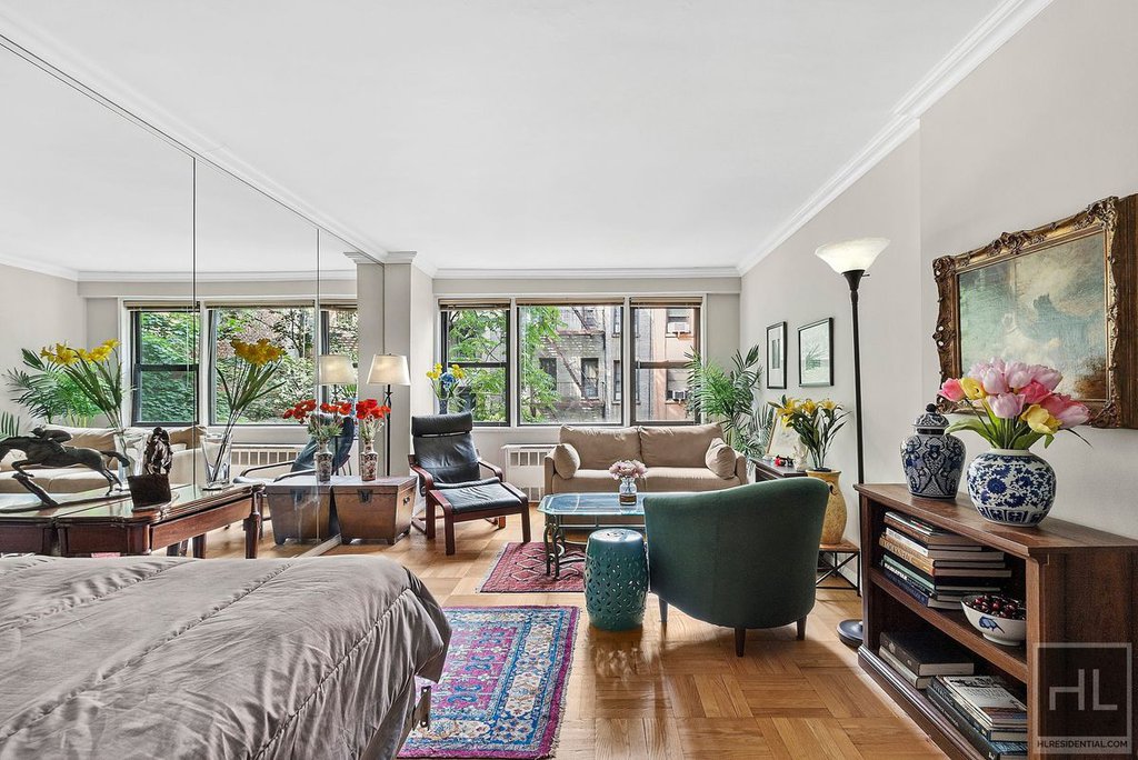 345 East 52nd Street, Unit 4K photo 2